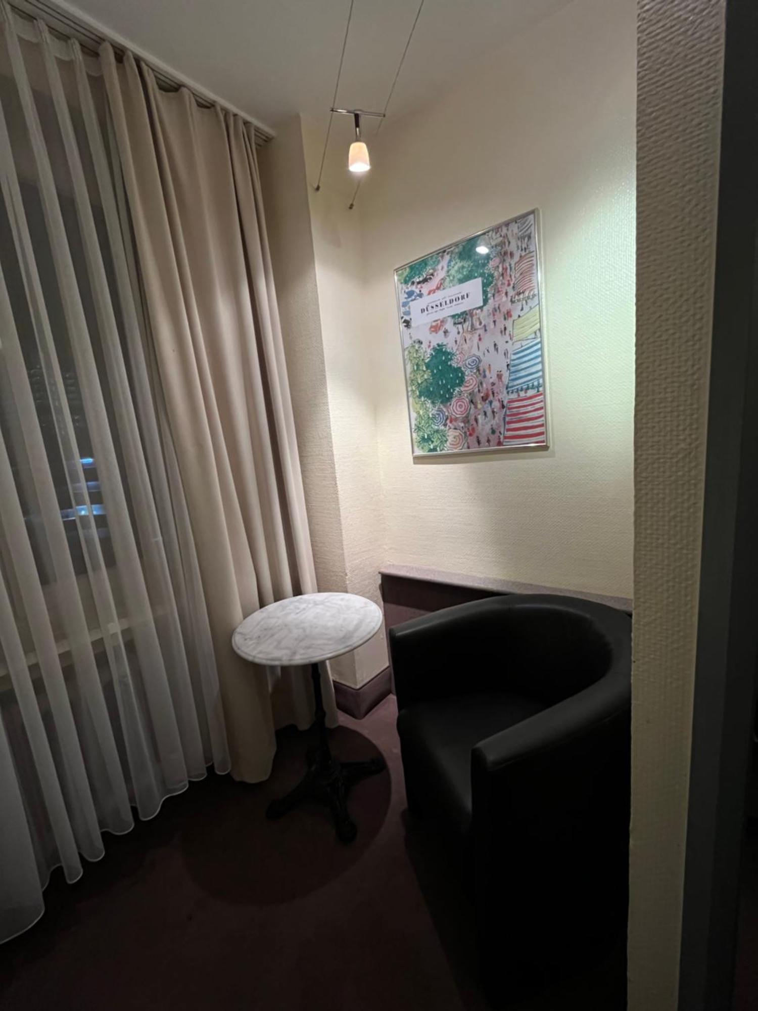 Monopol Hotel 3*