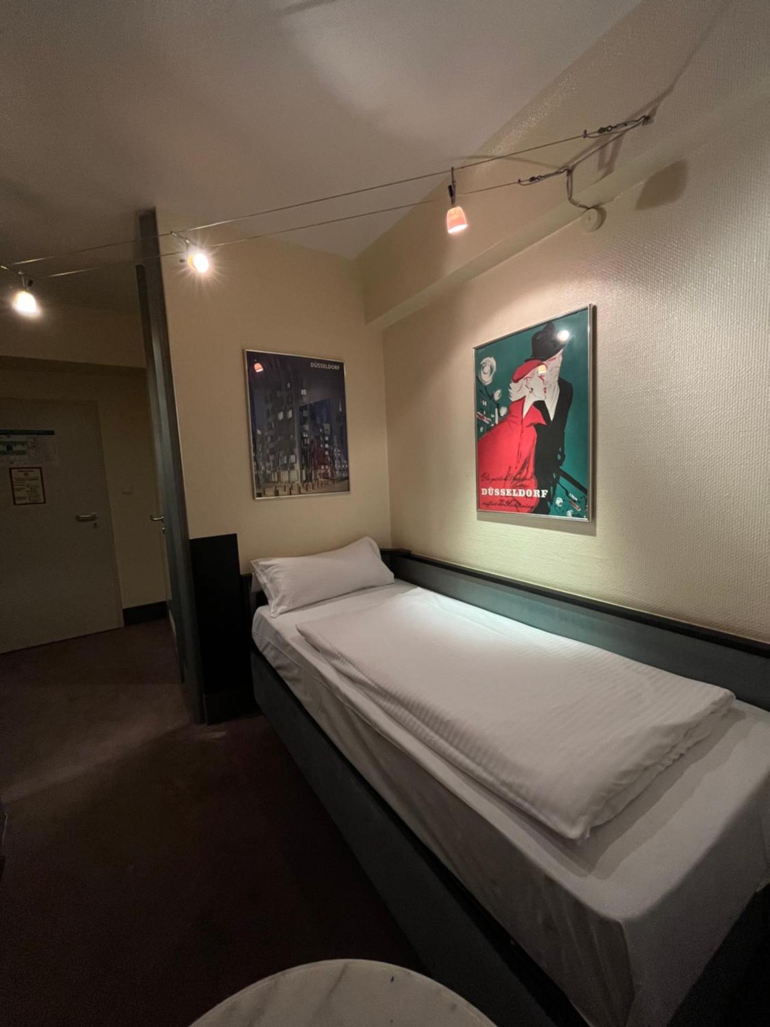 Monopol Hotel 3*