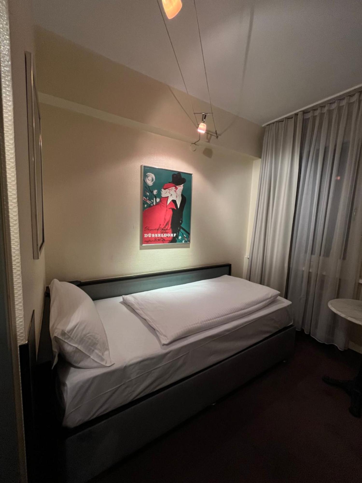 Monopol Hotel