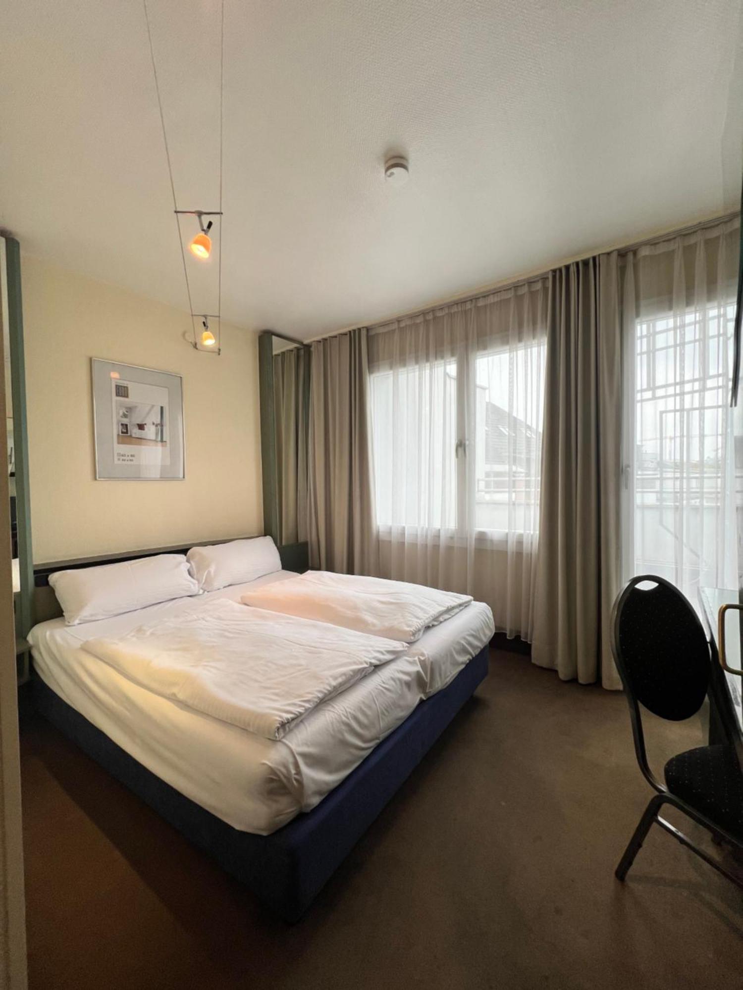 Monopol 3*